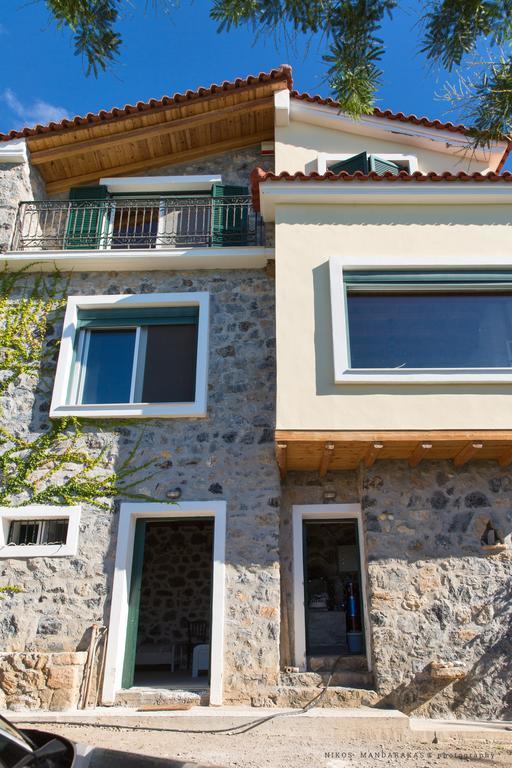 Villa Mos Calamata Exterior foto
